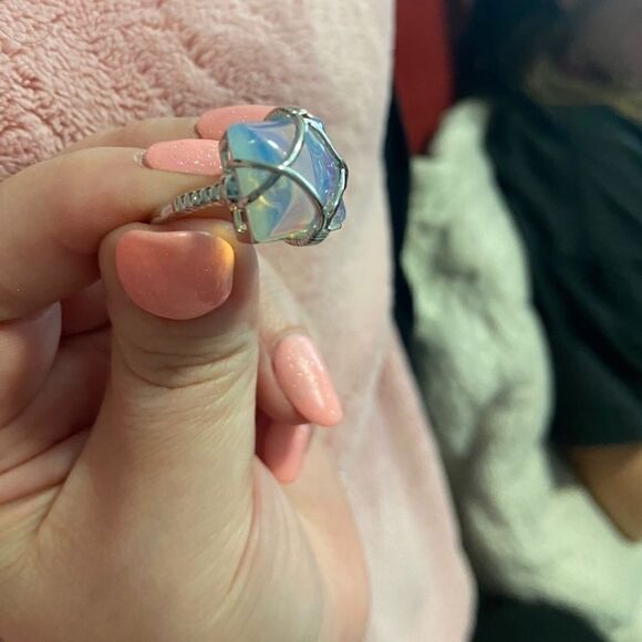 Square Lab Opal Ring for Women, Creative Grid Design - Picture 7 of 9